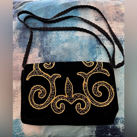 GIVENCHY PARIS Vintage Embroidered Velvet Leather Clutch Evening Shoulder Bag - Picture 8 of 14